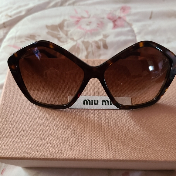 Miu Miu Sunglasses - Picture 2 of 4